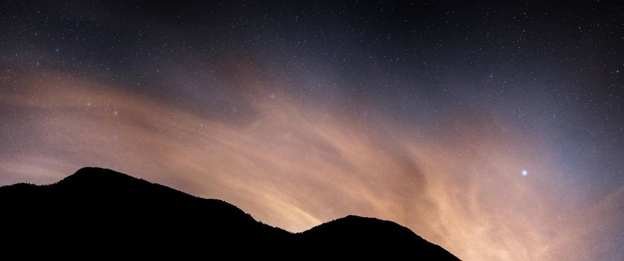 美丽星空风景带鱼屏壁纸