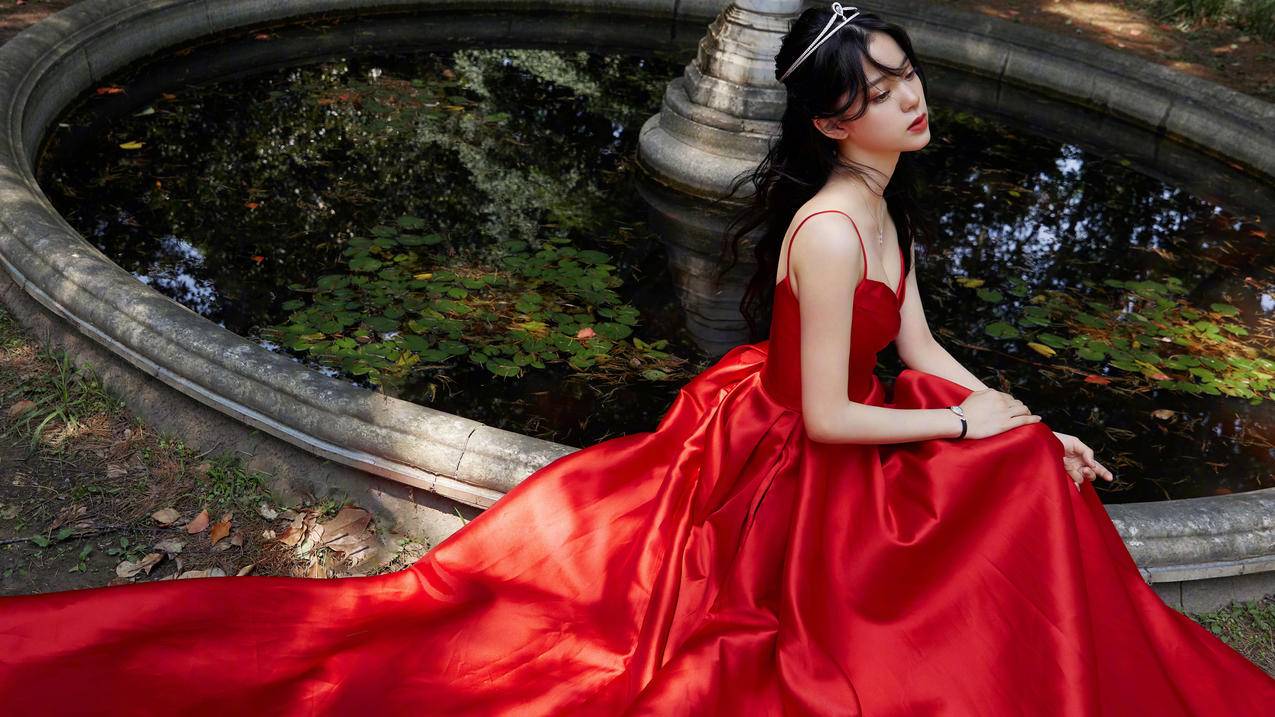 欧阳娜娜 红色礼服 唯美 摄影 写真 超高清 美女 4k电脑壁纸 4k手机壁纸 编号329924