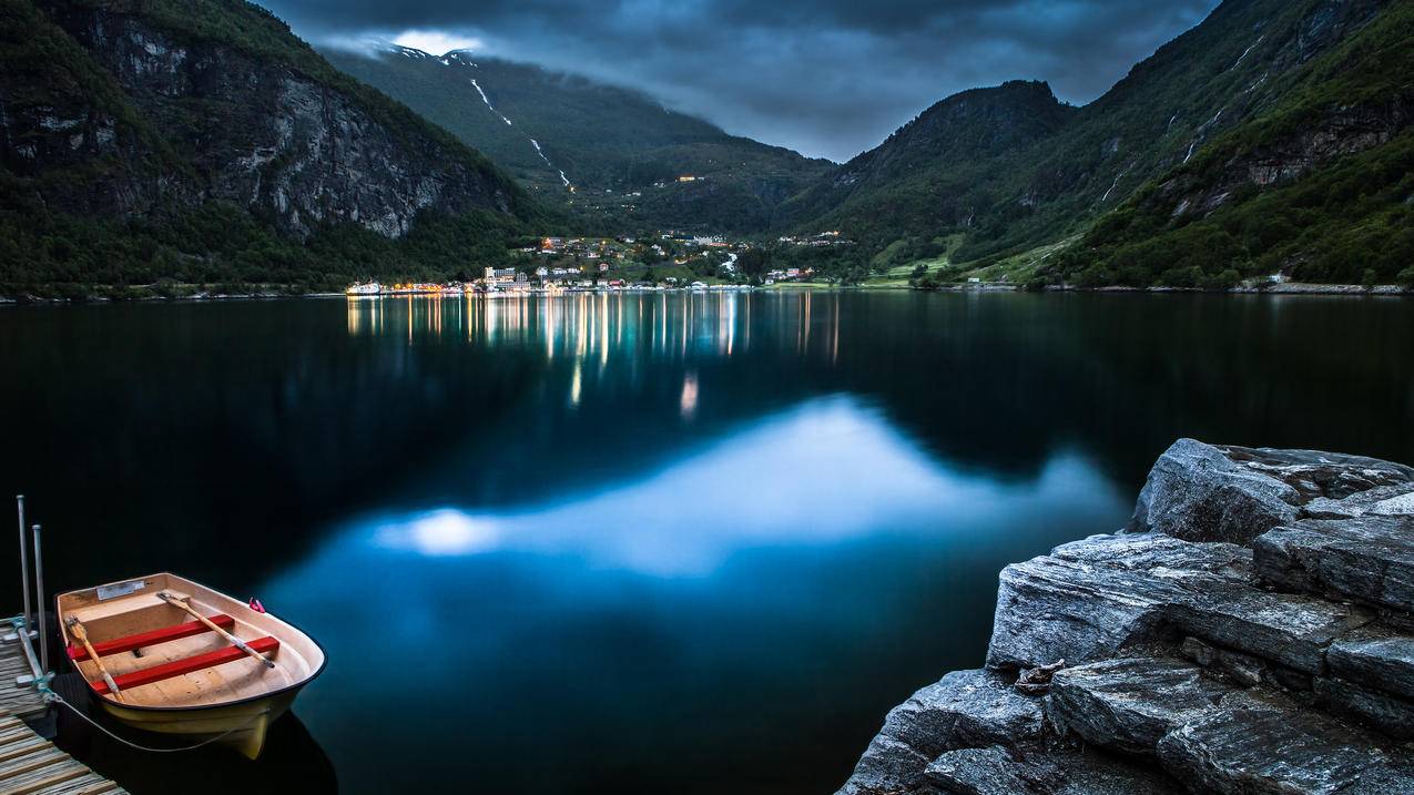 Geiranger晚上风景4k壁纸