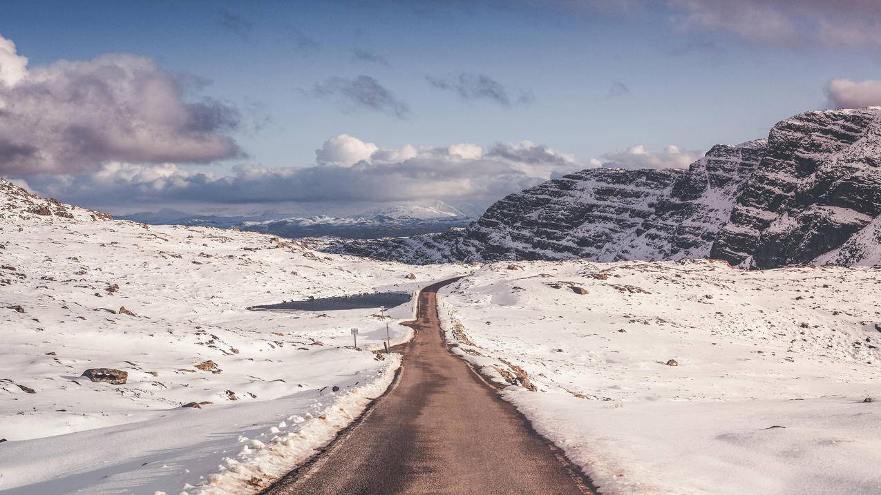 风景道路公路雪景4k壁纸